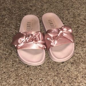 Fenty Puma slides size 6